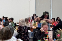 Rose-Sirena-in-crowd